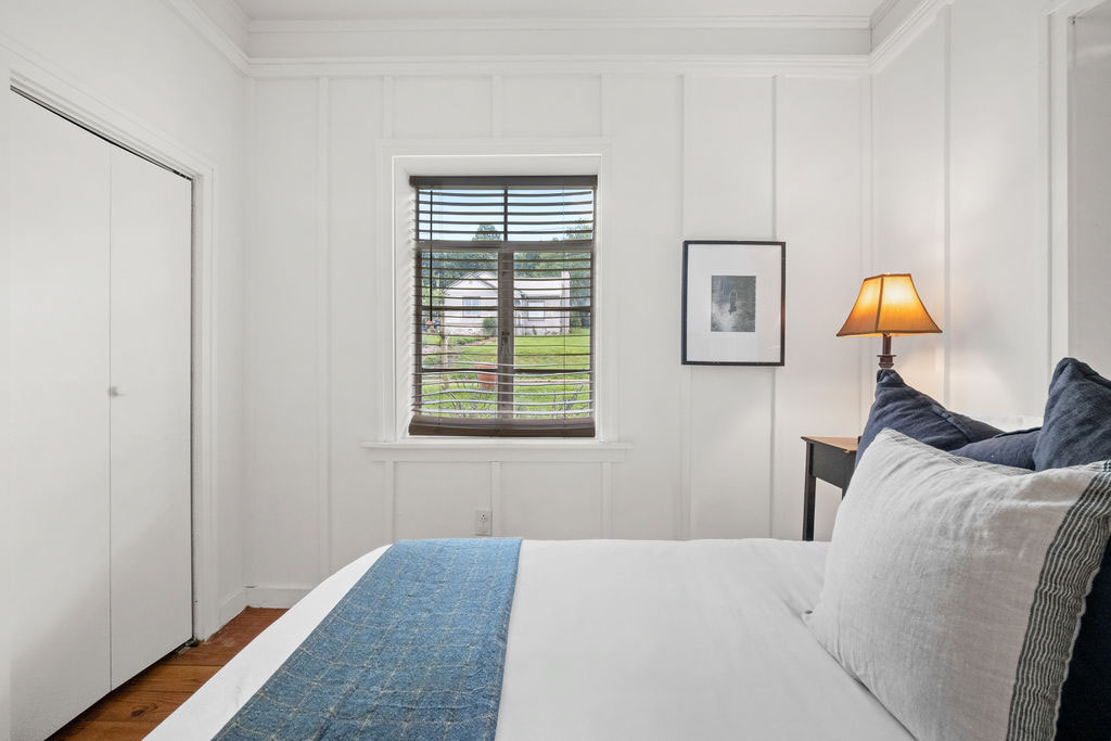 Delightful Downtown Bungalow — Second Bedroom