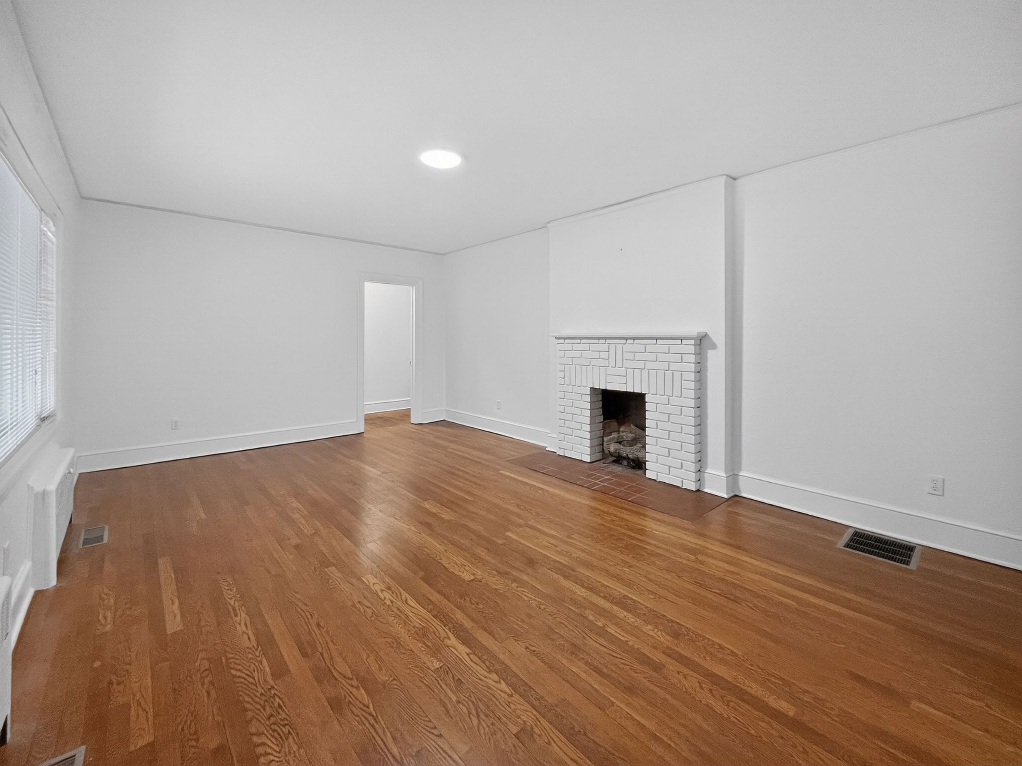 Maple and Main — photo 11