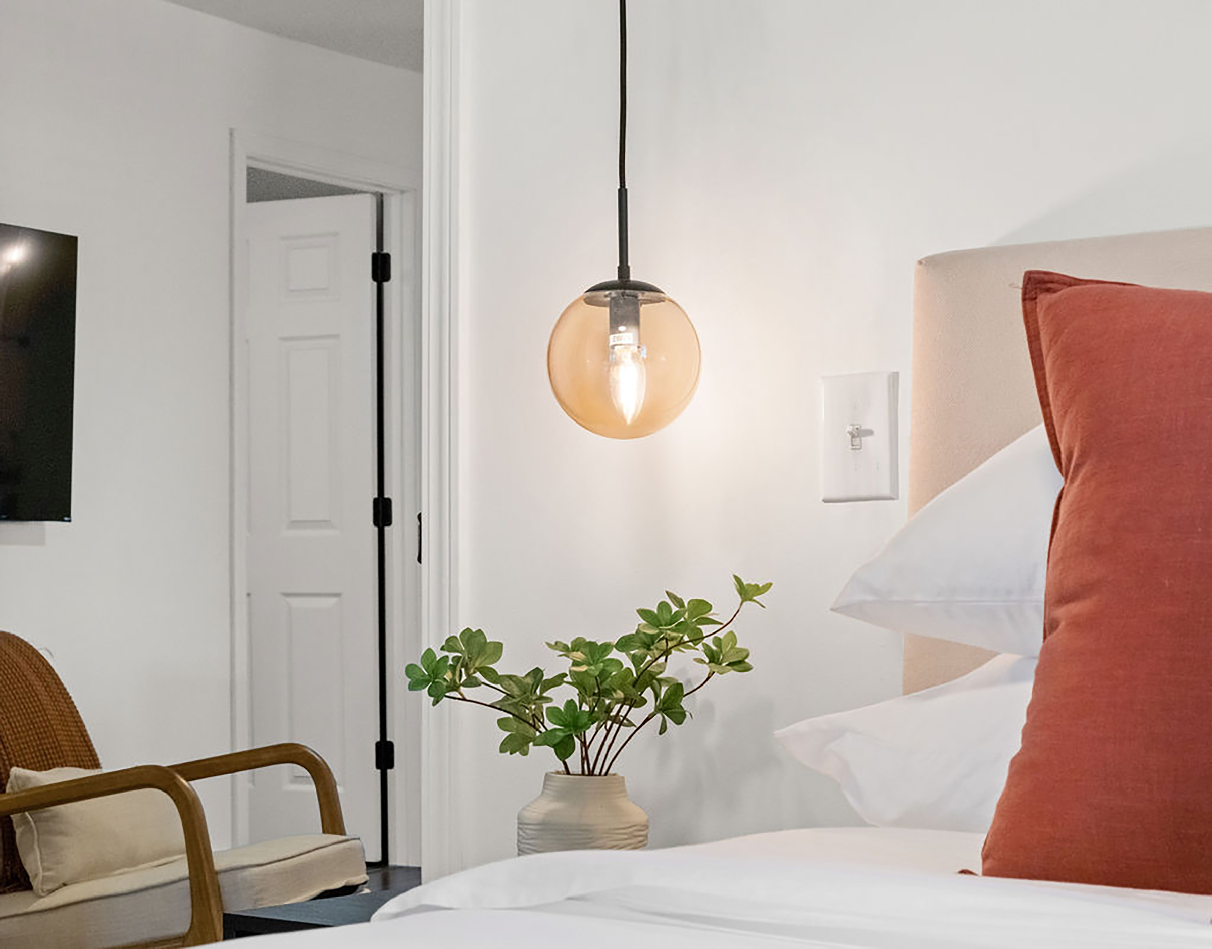 Delightful Adventure Haven — Bedroom